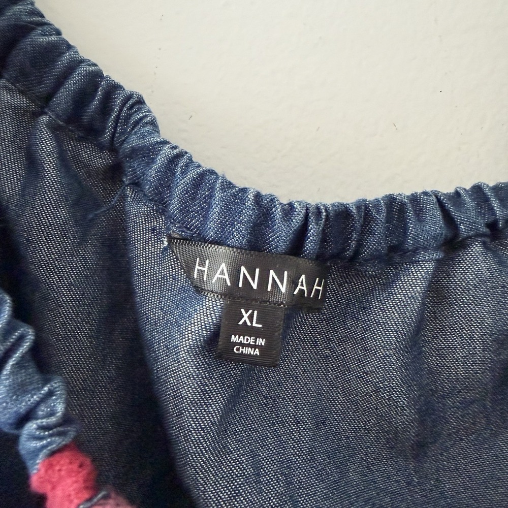 NWT Hannah Denim Embroidered Peasant Top XL Boho Bell Sleeve Blouse - Picture 3 of 10